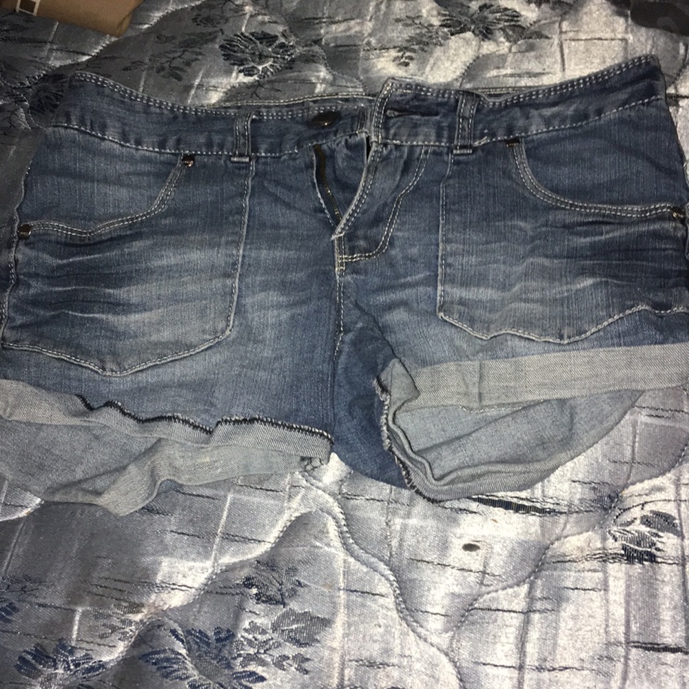 Women’s shorts